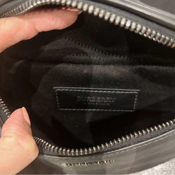 Burberry Cason Belt Bag in Charcoal - Picture 5 of 8